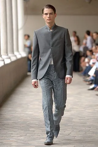 Look 10